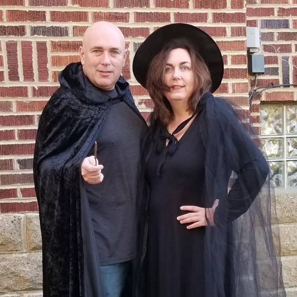 Meet your Posher, Beth - Picture 1 of 1